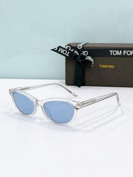 Picture of Tom Ford Sunglasses _SKUfw77796506fw